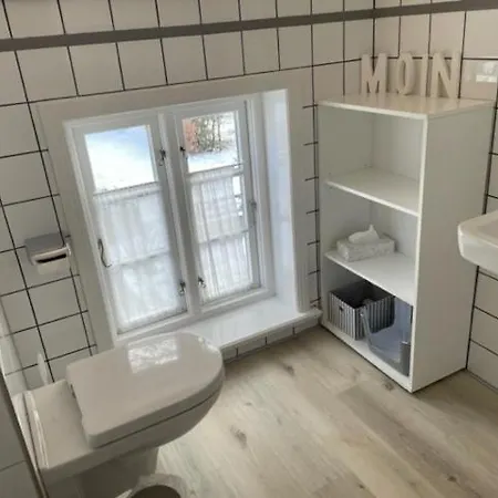 Petrine/s Hues Holiday home *