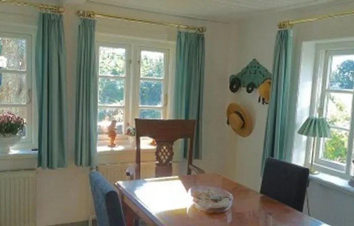 Petrine/s Hues Casa de Férias